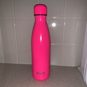 Hot Pink Swell Bottle